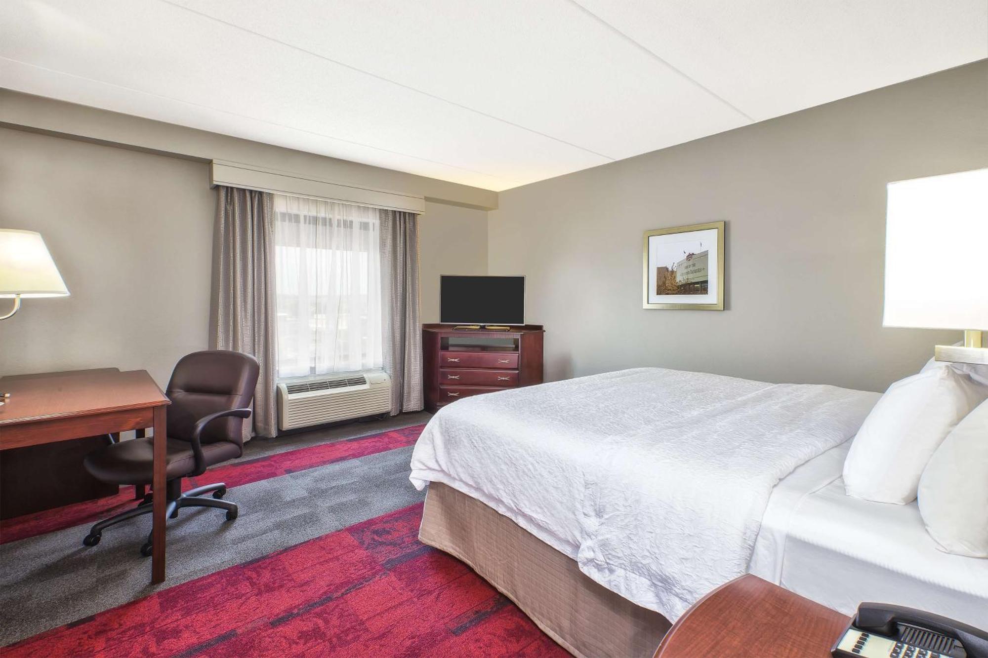 Hampton Inn & Suites Madison - West Exteriér fotografie
