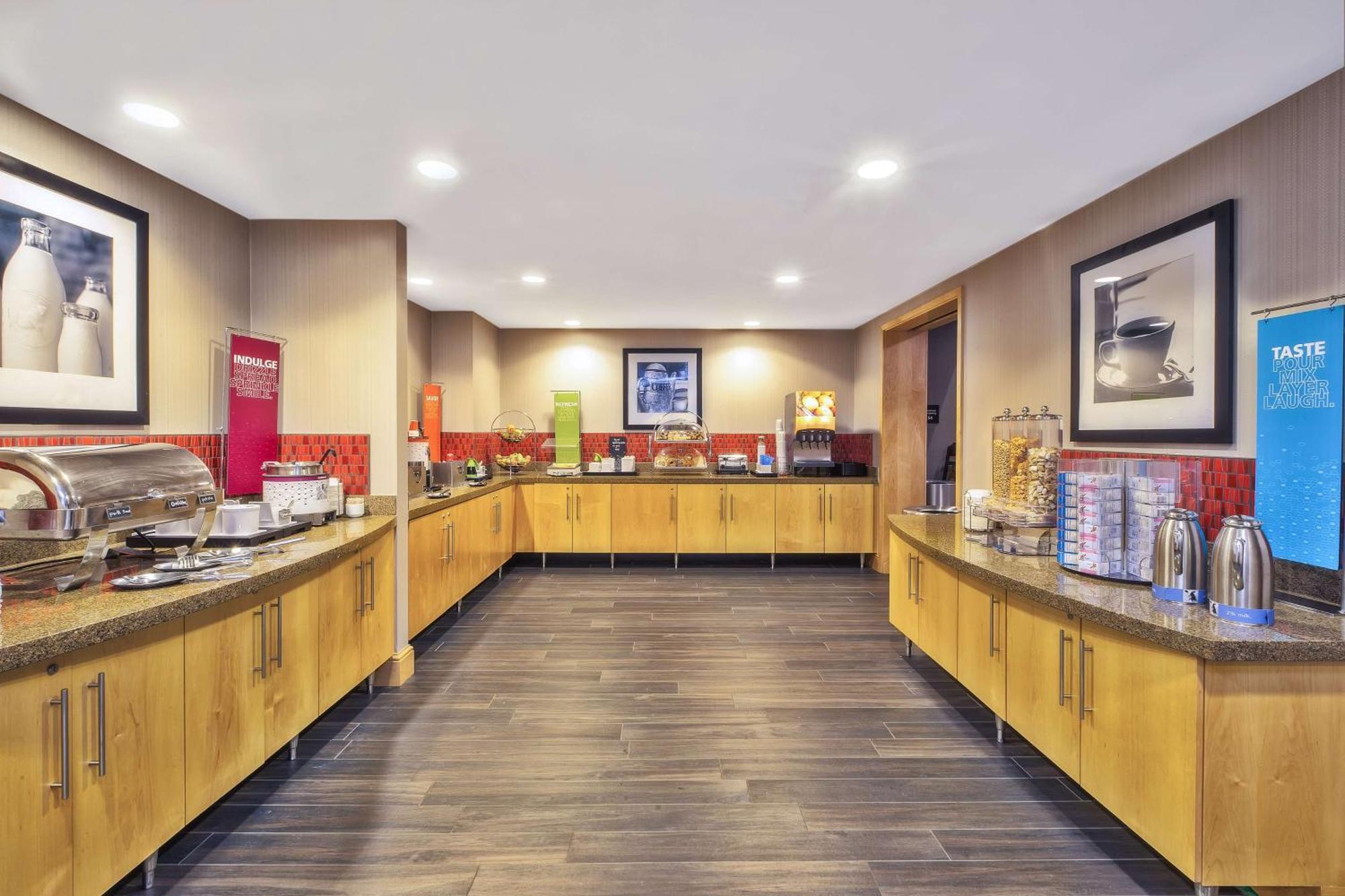 Hampton Inn & Suites Madison - West Exteriér fotografie